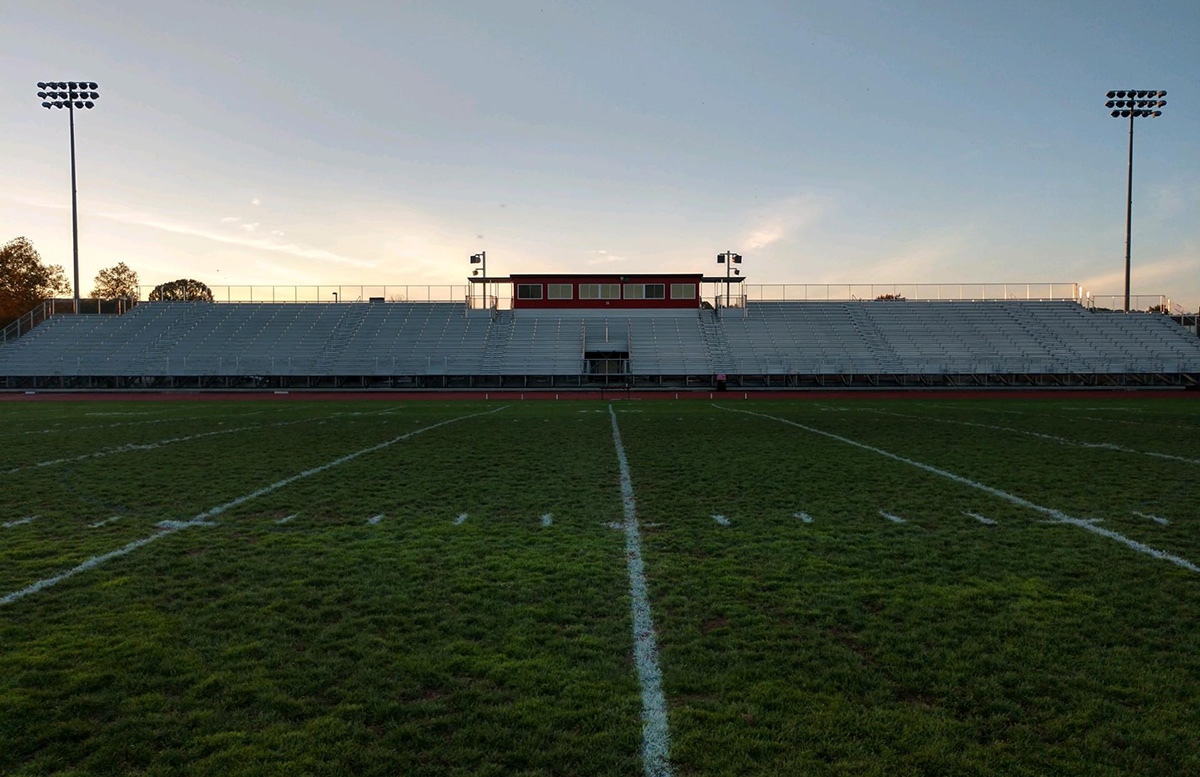 aluminum bleachers