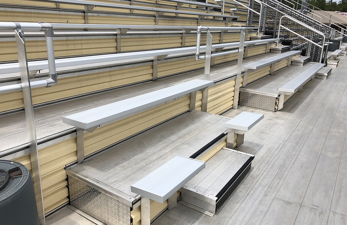 Aluminum bleachers